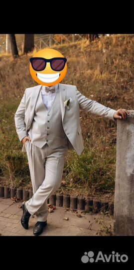 Мужской костюм тройка