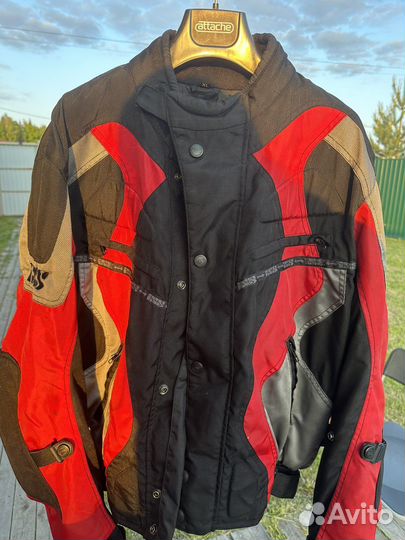 Мотокуртка