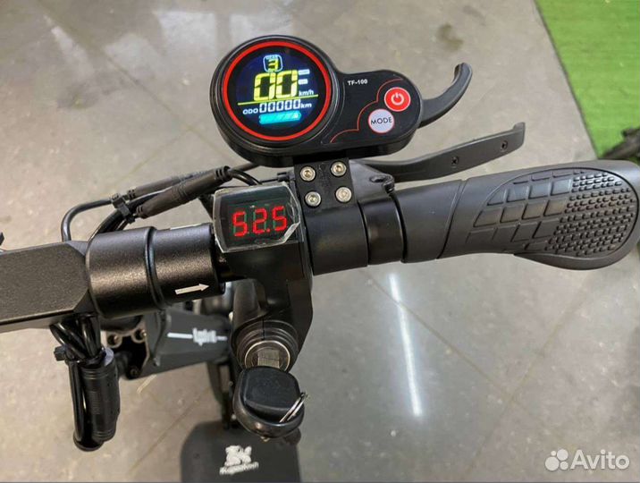 Электросамокат Kugoo m5