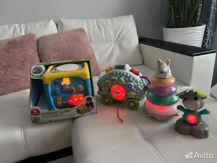 Развивающие игрушки фишер прайс пакетом