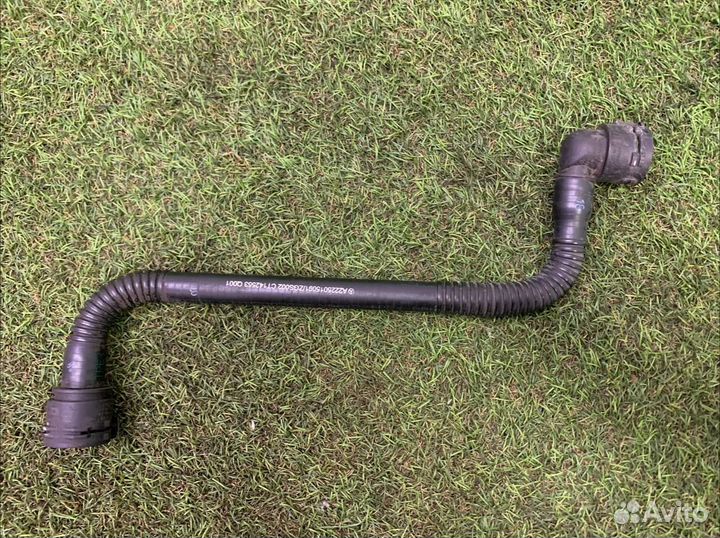 Патрубок системы охлаждения Mercedes-Benz S-class