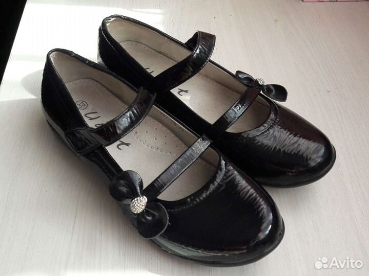 Туфли на девочку