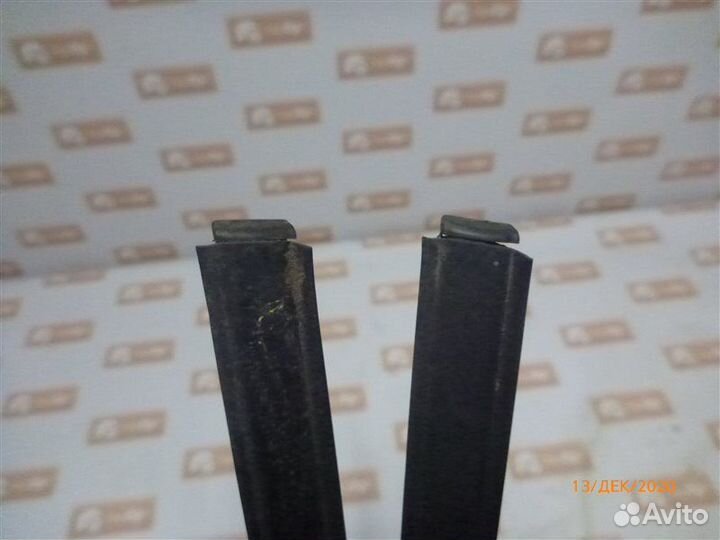 Молдинг на крышу Hyundai Solaris RB G4FC 2010-2014