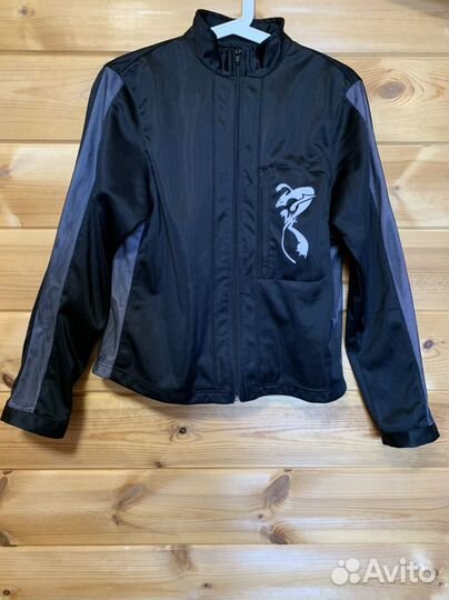 Спортивный костюм женский