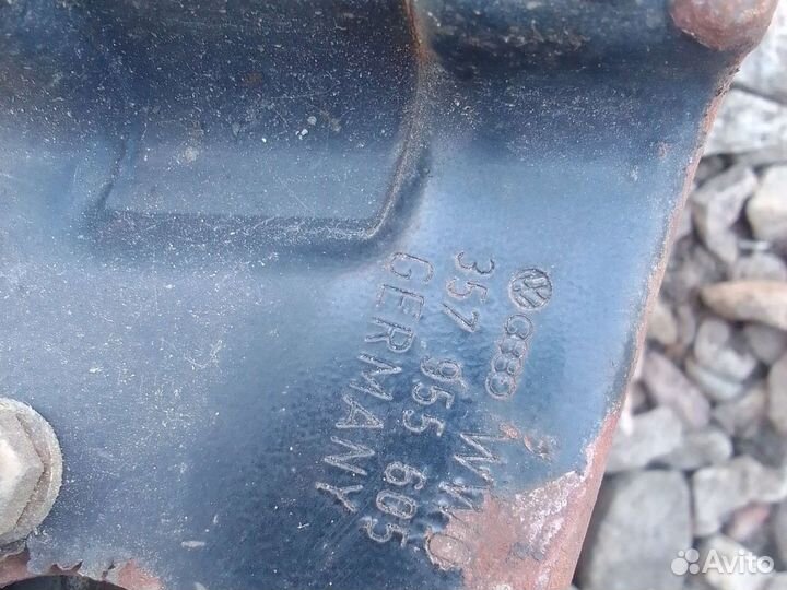 Трапеция дворников VW Passat B3 в сборе