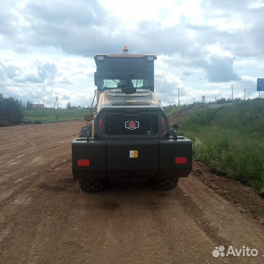 Аренда грунтового катка