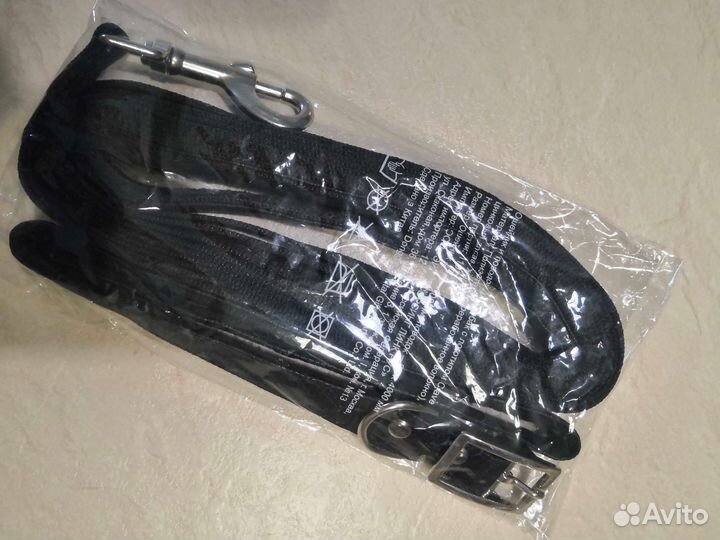 Ошейник с поводком