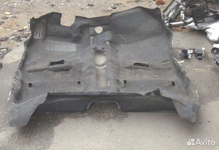 Ниссан Тиида напольное покрытие ковролин