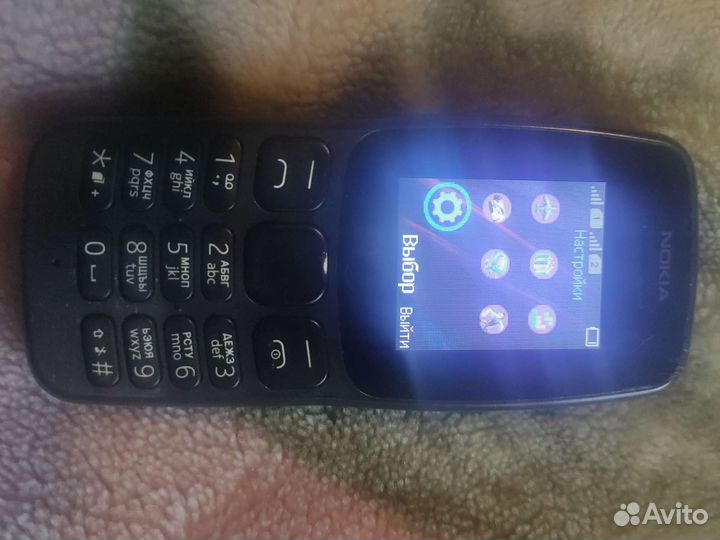 Кнопочный телефон nokia 105