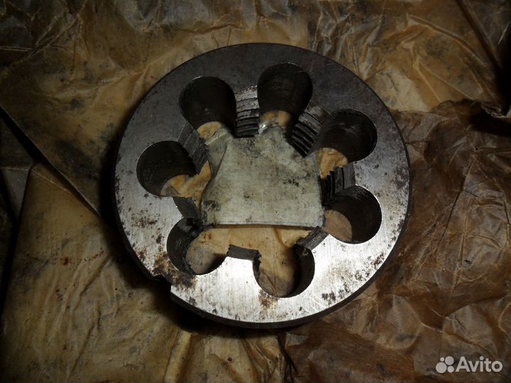 Плашка М52 (пр-во СССР, новая)