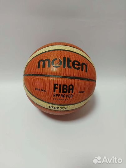 Баскетбольный мяч Molten GG7X