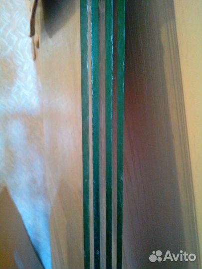 Полка стеклянная 25*150*4