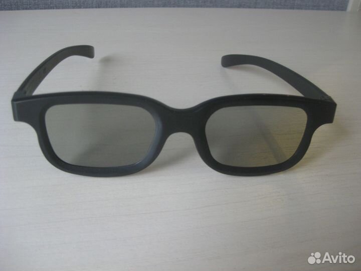 Солнцезащитные очки женские