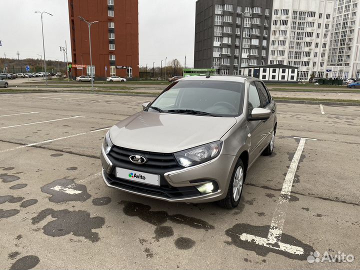 LADA Granta 1.6 МТ, 2019, 70 000 км
