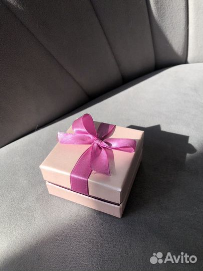 Коробка футляр для ювелирных украшений