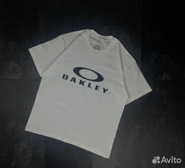Футболка Oakley