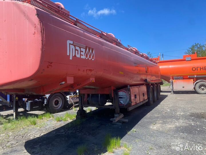 Полуприцеп бензовоз ГрАЗ 96226-0000010-04, 2008