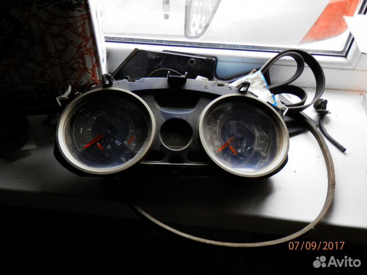 Щиток приборов меган 2