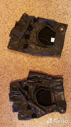 Кожаные перчатки без пальцев