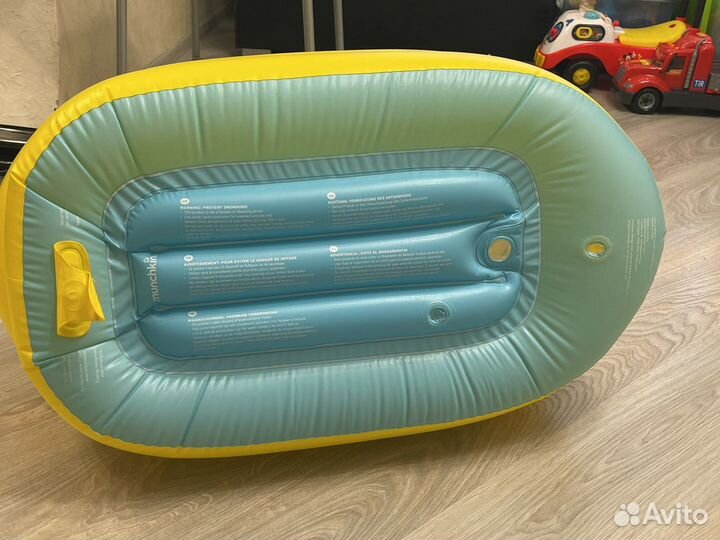Бассейн детский. Детская ванночка для купания