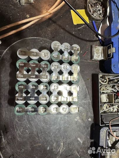 Литьевый аккумулятор 36в 15ам/ч Саки