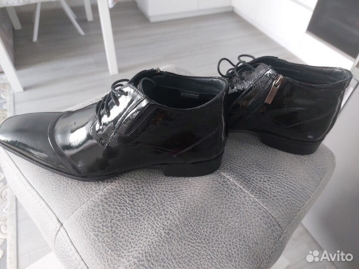 Мужские ботинки