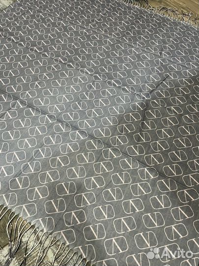 Теплый кашемировый платок шаль Dior серый