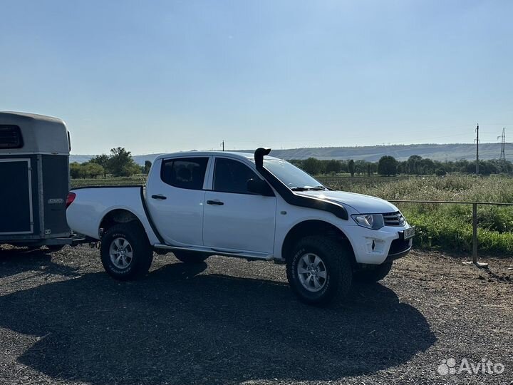 Перевозка лошадей