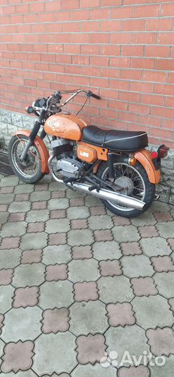 Jawa-cezet-восход-иж-dio