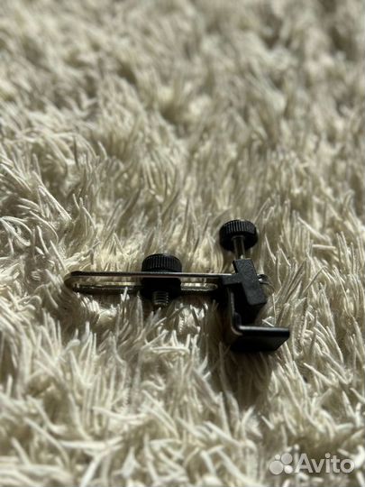 Держатель микрофона KM Microphone Holder