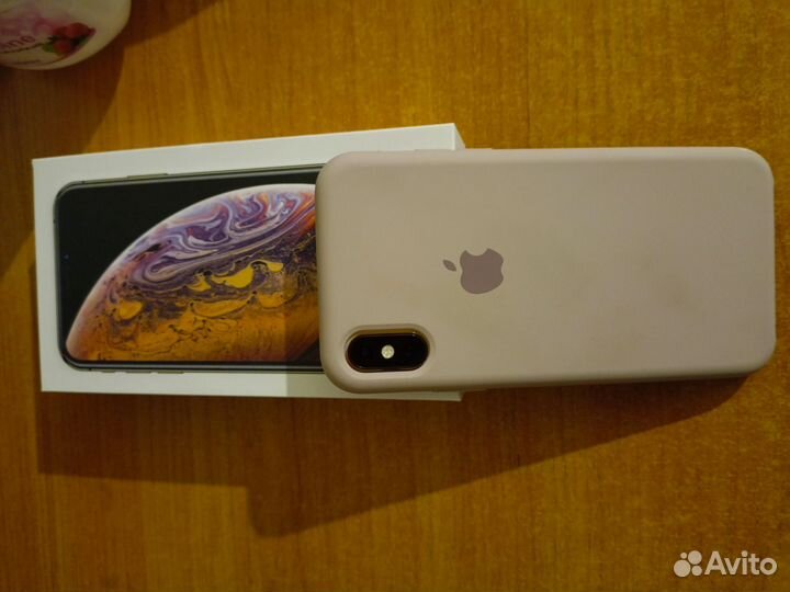 iPhone Xs, 256 ГБ