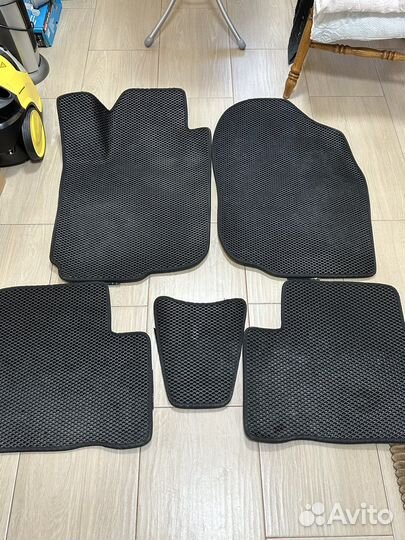 Автомобильные коврики