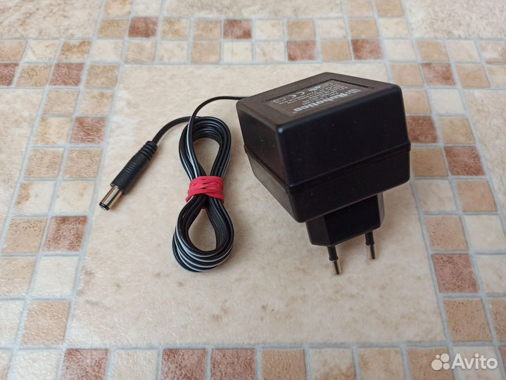 Блок питания 9v 1a