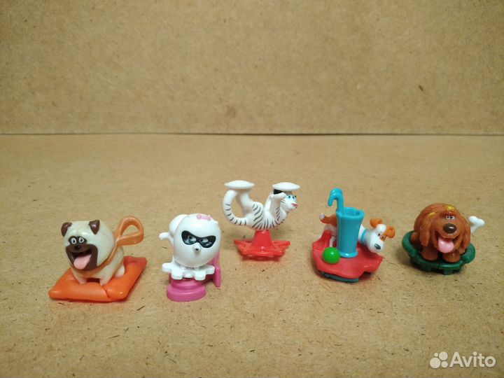 Фигурки из Киндер-сюрпризов