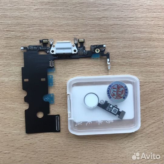 Запчасть iPhone 8