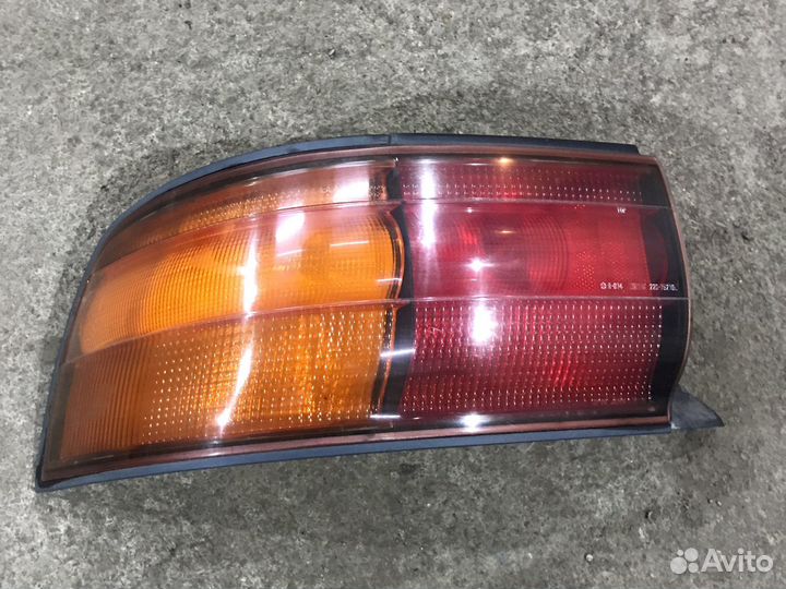 Фонарь задний левый тойота камри sv 30