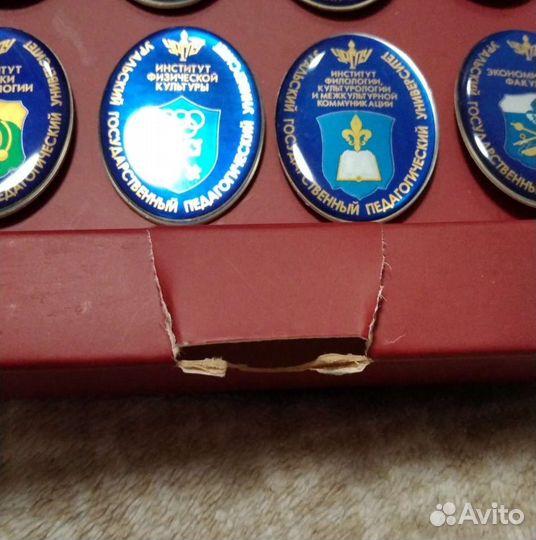 Набор значков к 80-летию ургпу