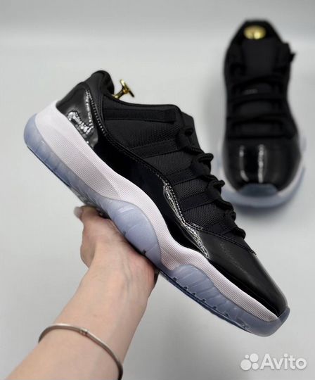 Nike air jordan 11 retro low