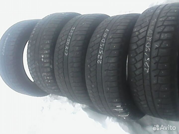 Continental ContiWinterViking 2 225/50 R17