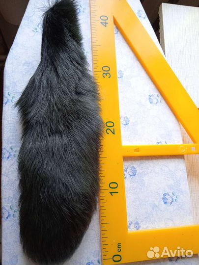 Брелоки меховые хвосты