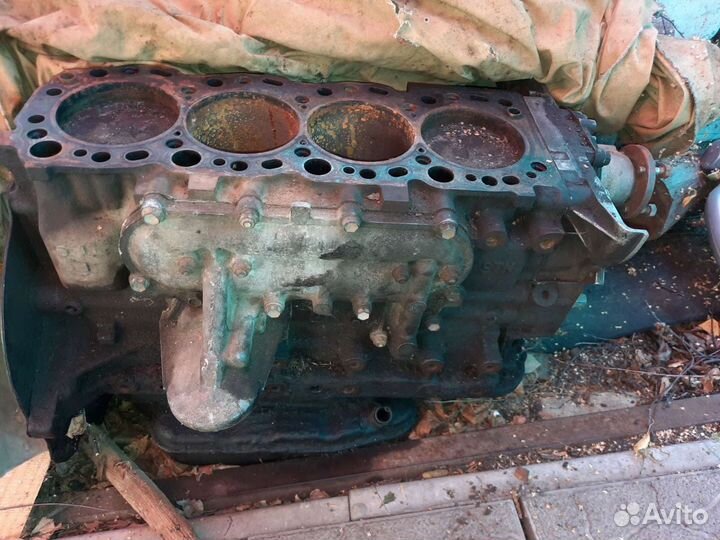 Блок двигатеоя