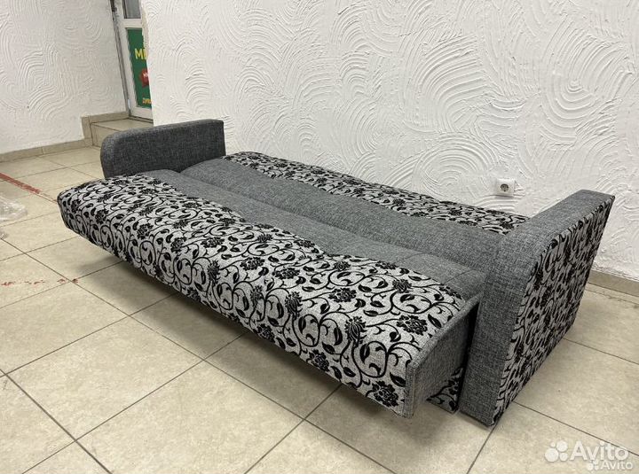 Диван 