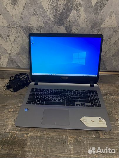 Ноутбук Asus