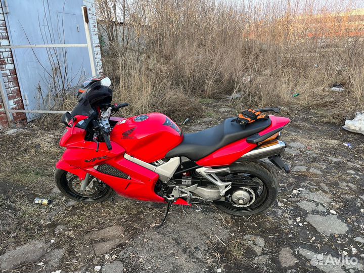 Honda VFR 800