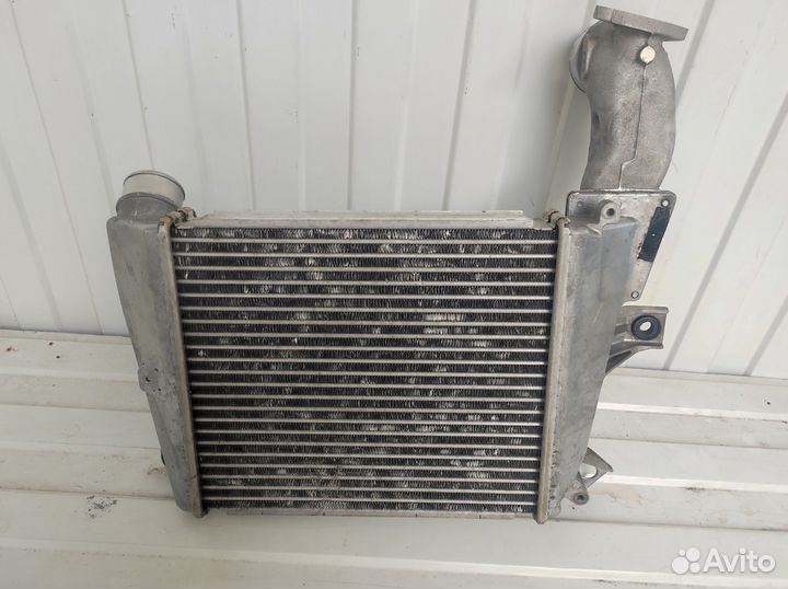 Радиатор интеркулера Mazda CX-7 2007-2012 2008
