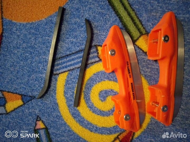 Продам детские коньки