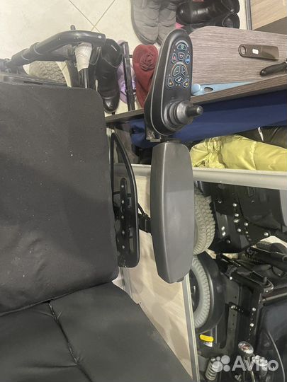 Инвалидная коляска с электроприводом Otto bock