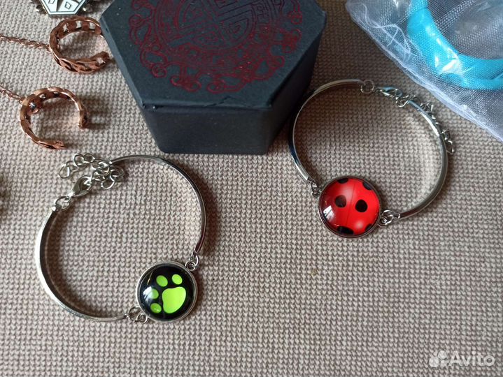 Браслеты талисманы Леди Баг и Супер Кот