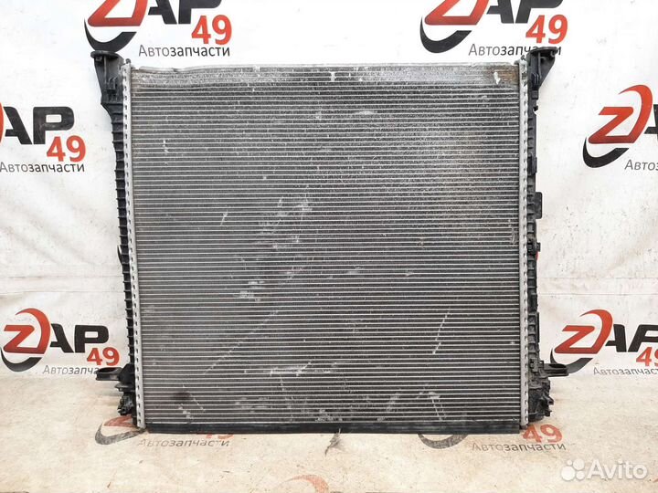 Volkswagen Crafter радиатор основной