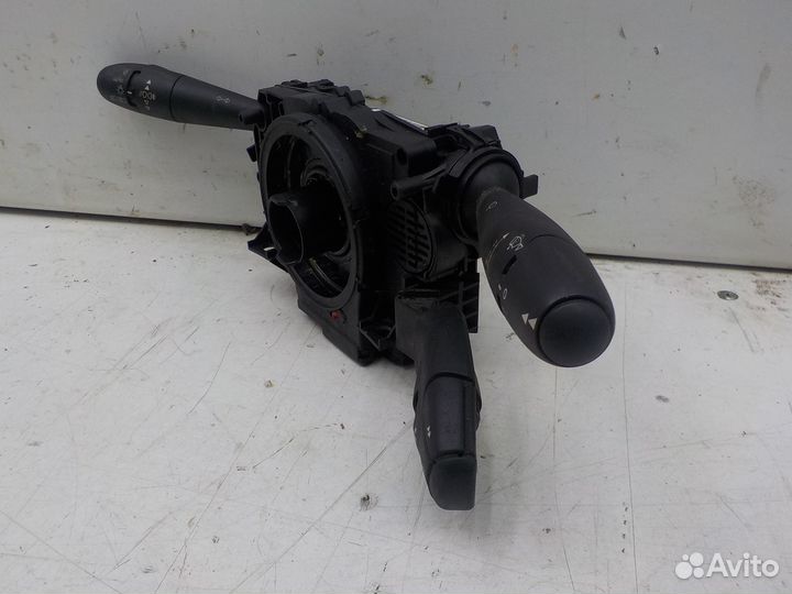 Переключатель подрулевой Peugeot 3008 2010